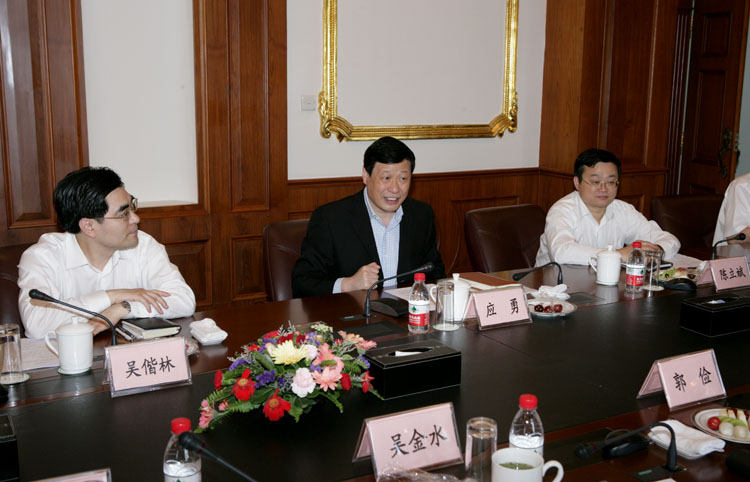 高院院长应勇到闵行区法院调研指导工作 上海