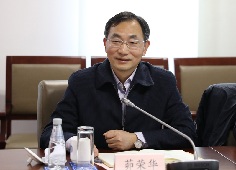 上海高院党组副书记副院长茆荣华到松江法院泗泾法庭闵行法院颛桥法庭