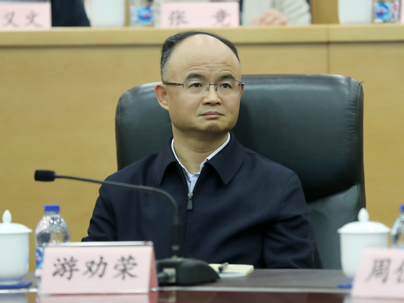 湖北高院院长游劝荣至上海高院调研