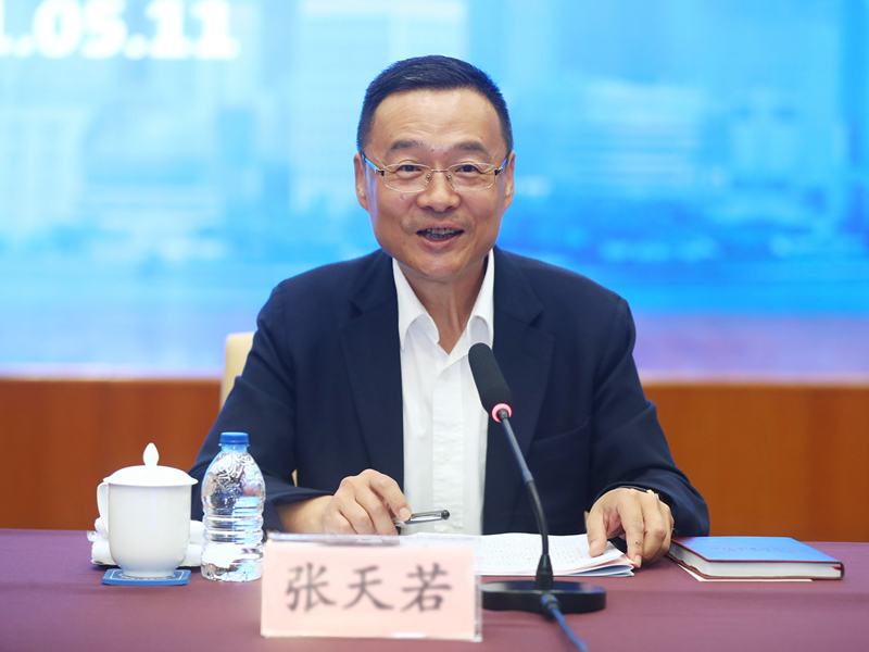 部分全国人大代表来沪视察上海法院工作