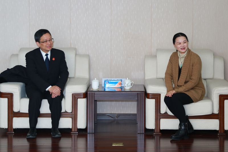 宝山法院党组书记院长张晓立一行至宝山区友谊路街道走访调研