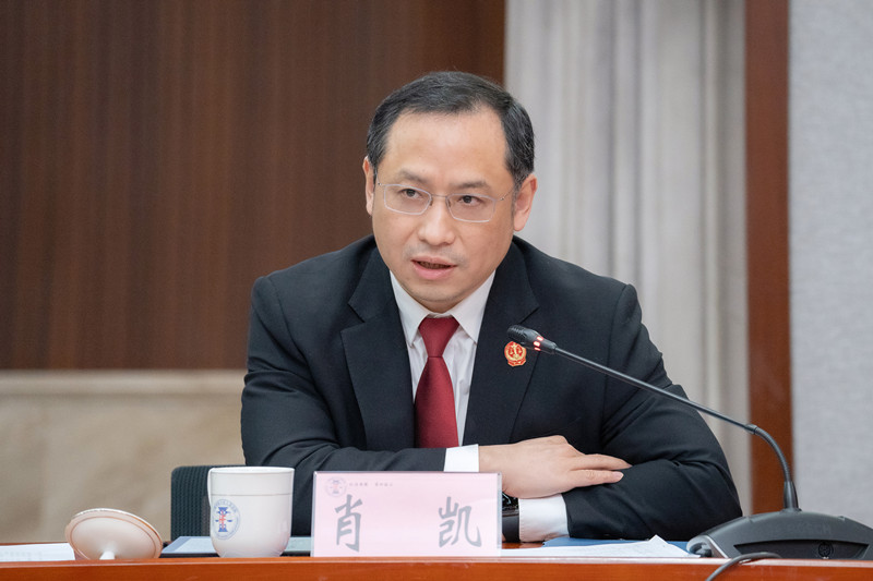 区人大常委会副书记,副主任胡军,虹口法院党组书记,院长肖凯出席活动